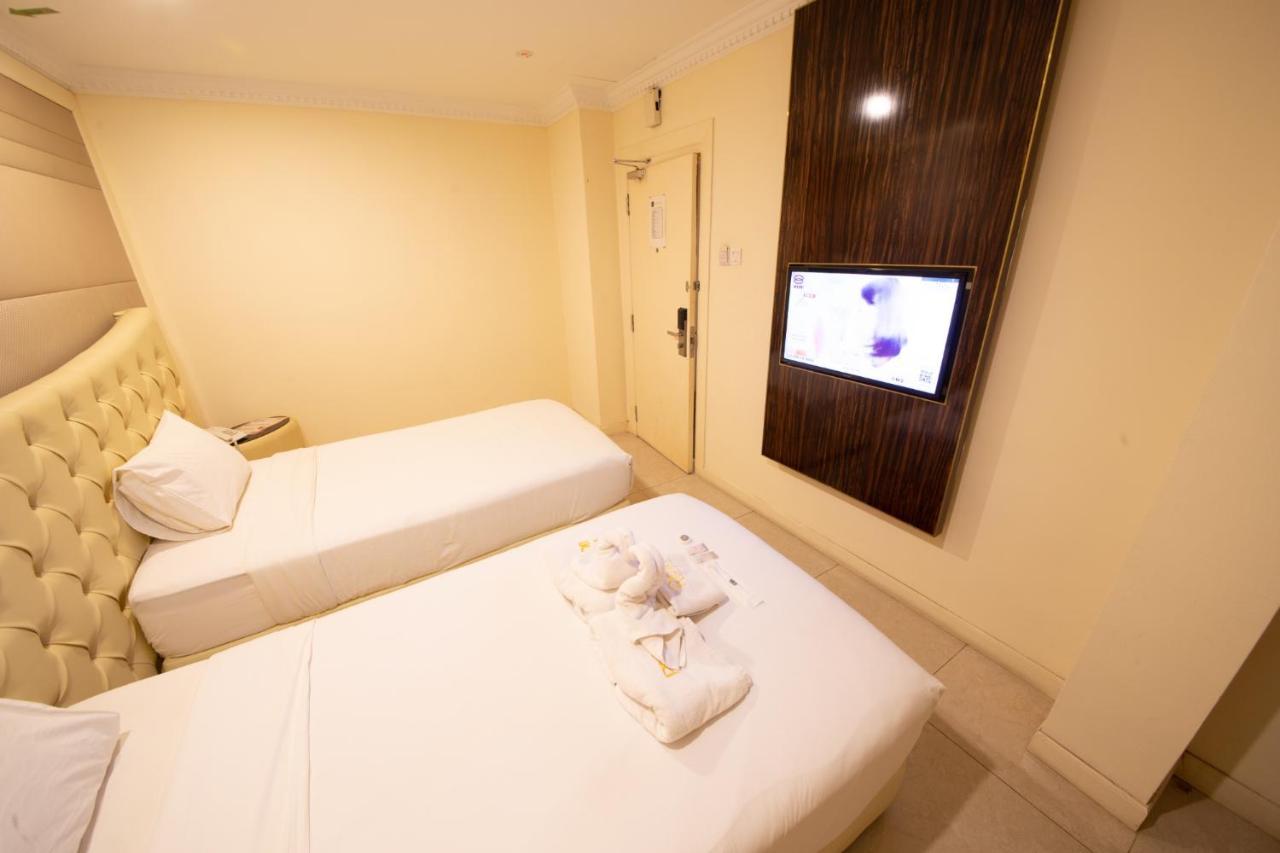 ג'והור בהרו Ritzton Hotel מראה חיצוני תמונה
