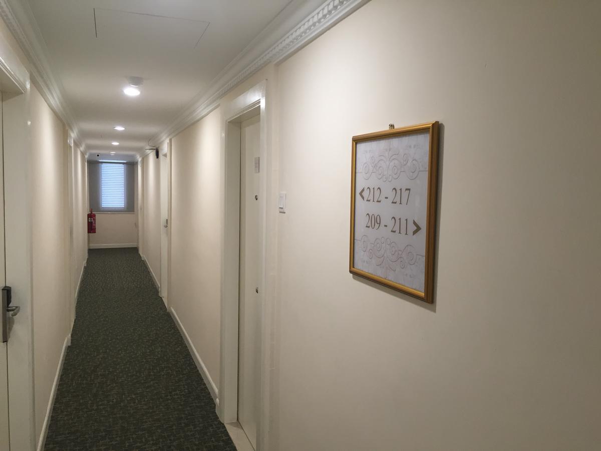 ג'והור בהרו Ritzton Hotel מראה חיצוני תמונה